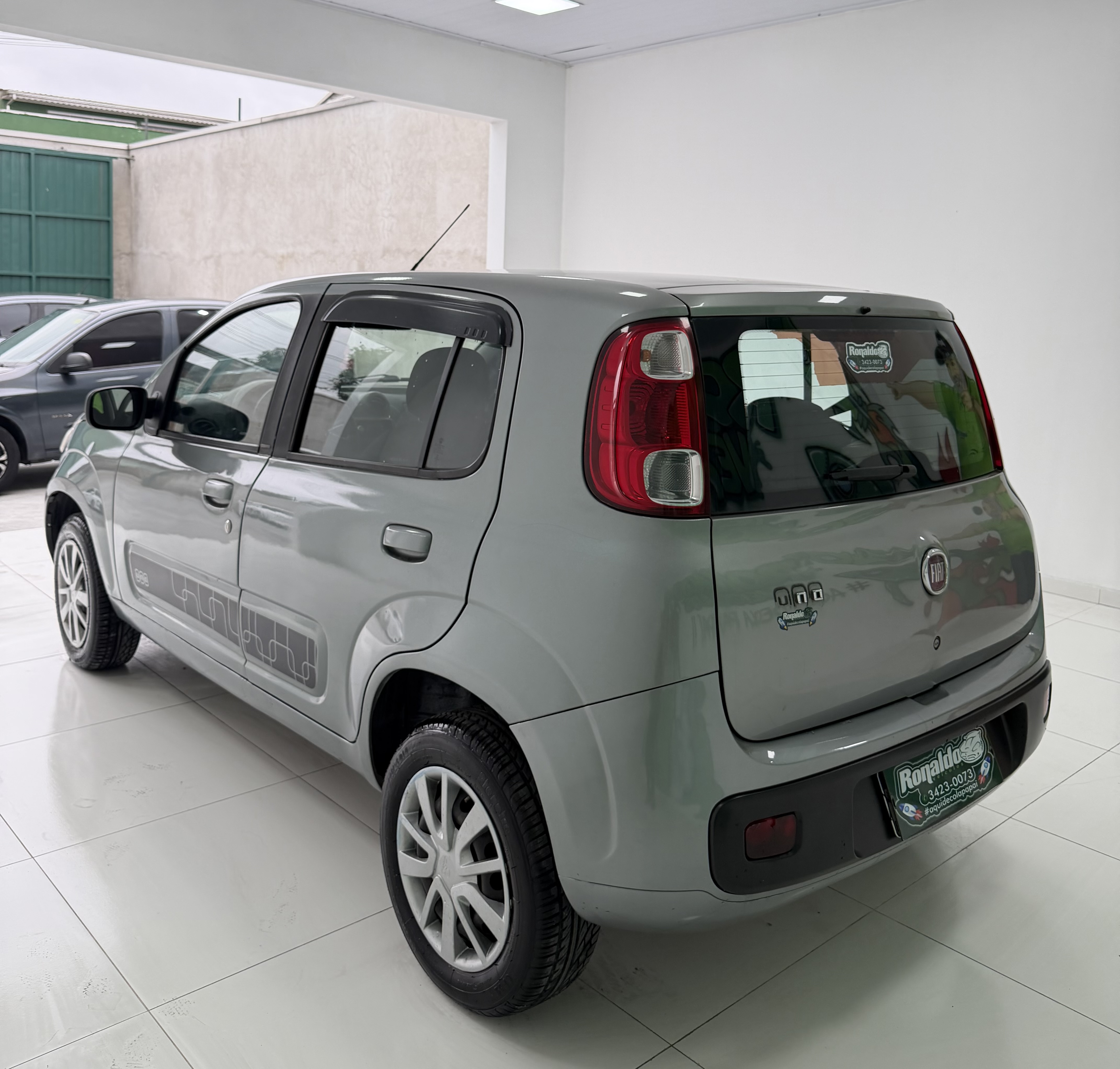 Fiat Uno Vivace Celeb. 1.0 Evo F.flex 8V 5P - foto 8
