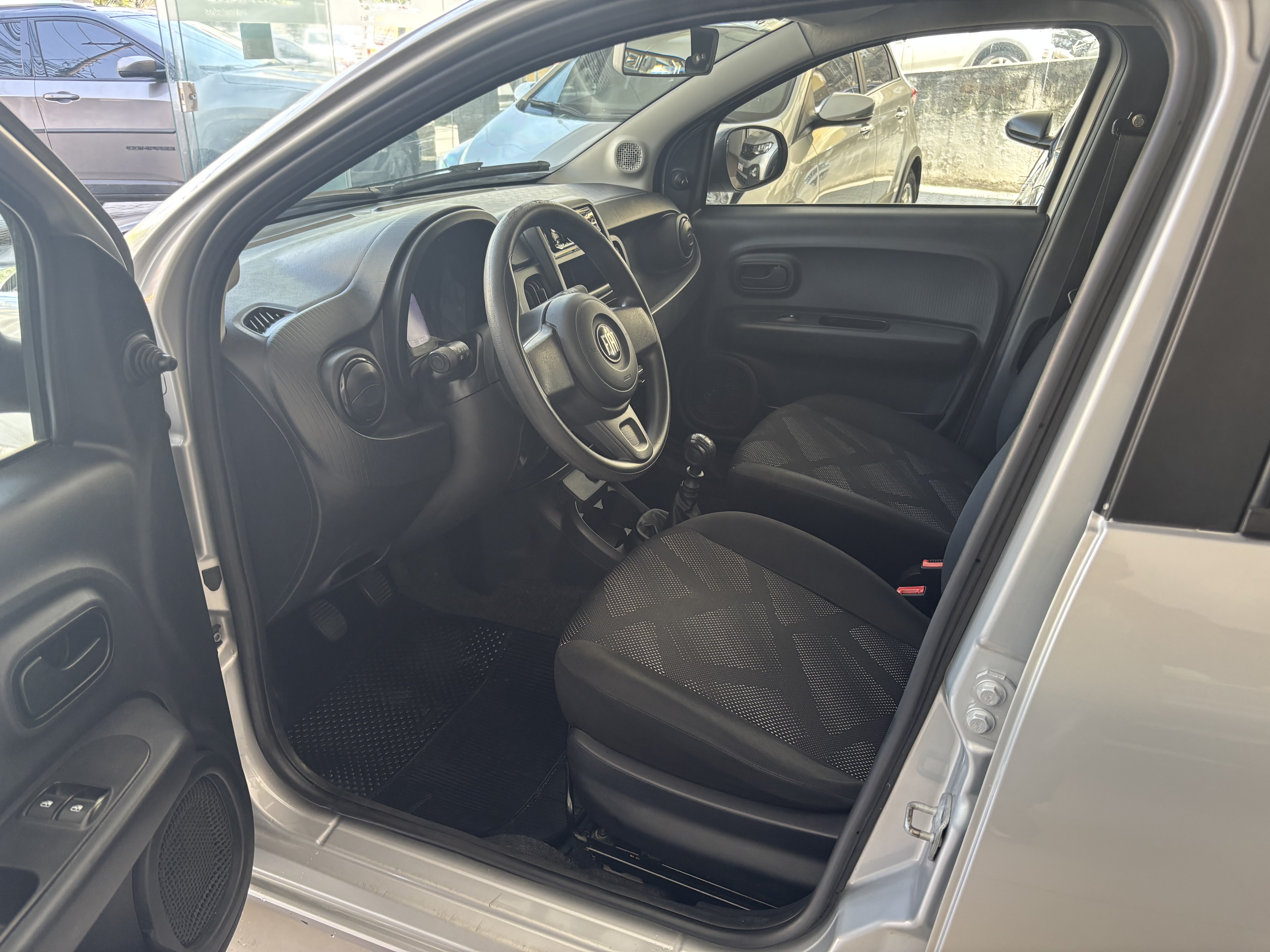Fiat Mobi Like 1.0 Fire Flex 5p. - foto 6