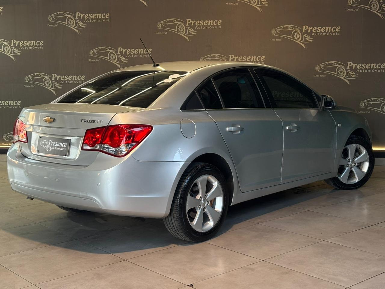 Chevrolet Cruze LT 1.8 16V Flexpower 4P Aut. - foto 5