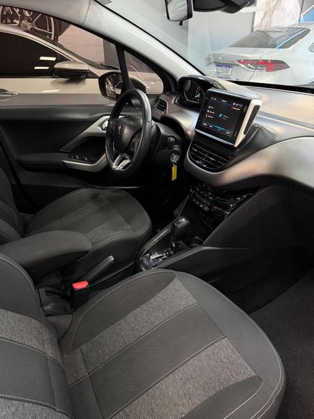 Peugeot 208 Griffe 1.6 Flex 16V 5P Aut. - foto 12