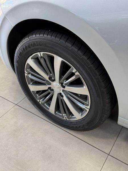 Peugeot 208 Griffe 1.6 Flex 16V 5P Aut. - foto 9