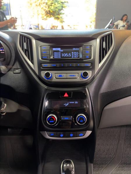 Hyundai HB20S Premium 1.6 Flex 16V Aut. 4P - foto 15