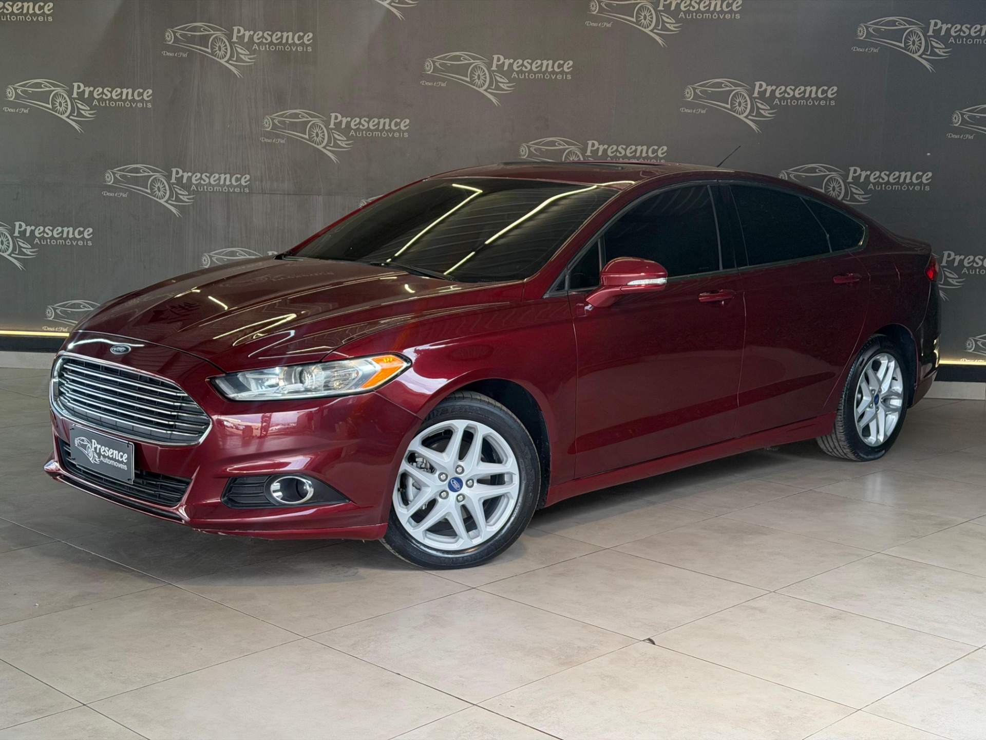 Ford Fusion 2014 à venda