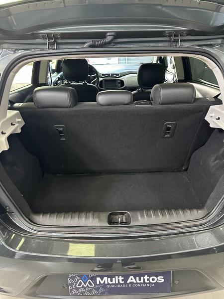 Chevrolet Onix Hatch LT 1.4 8V Flexpower 5P Mec. - foto 13