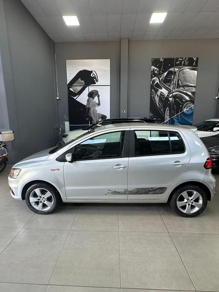 Volkswagen Fox Rock In Rio 1.6 Mi Total Flex 8V 5P - foto 4