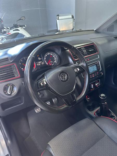 Volkswagen Fox Rock In Rio 1.6 Mi Total Flex 8V 5P - foto 11