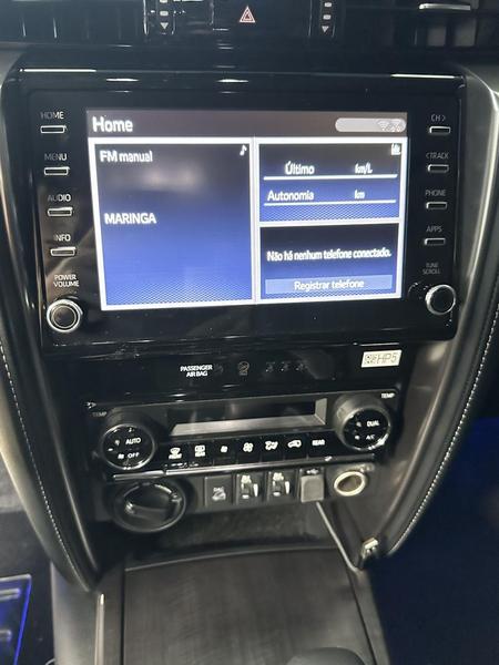 Toyota Hilux Srx 4X4 2.8 TDI 16V Dies. Aut. - foto 8