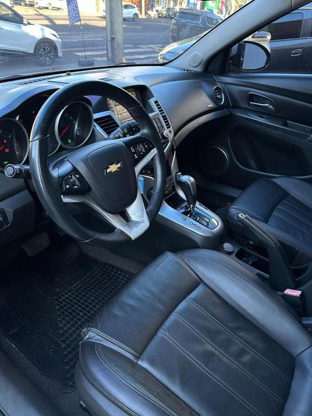 Chevrolet Cruze Hb Sport LT 1.8 16V Flexp. 5P Automático - foto 14