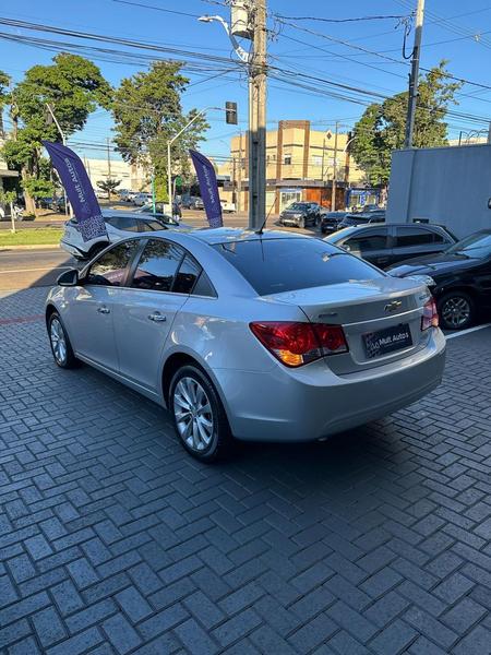 Chevrolet Cruze Hb Sport LT 1.8 16V Flexp. 5P Automático - foto 4