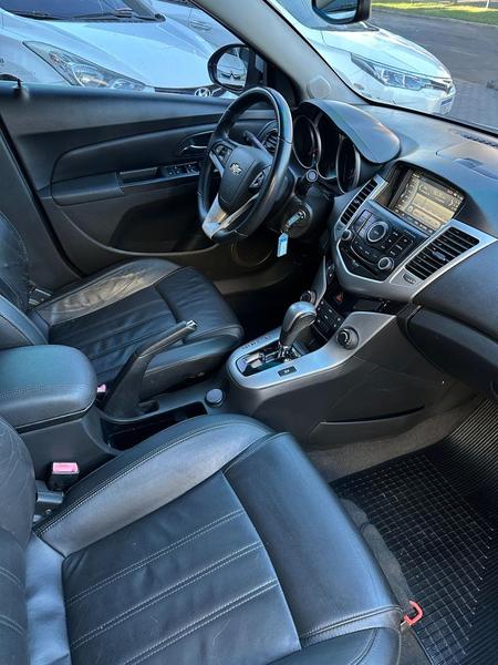 Chevrolet Cruze Hb Sport LT 1.8 16V Flexp. 5P Automático - foto 15