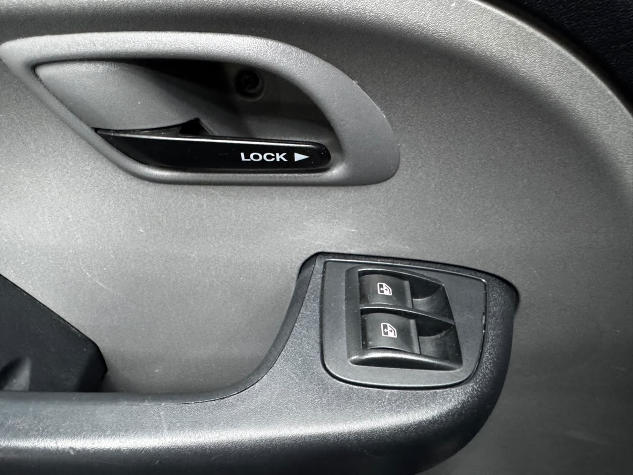 Fiat Doblo " 7 Lugares " - foto 16