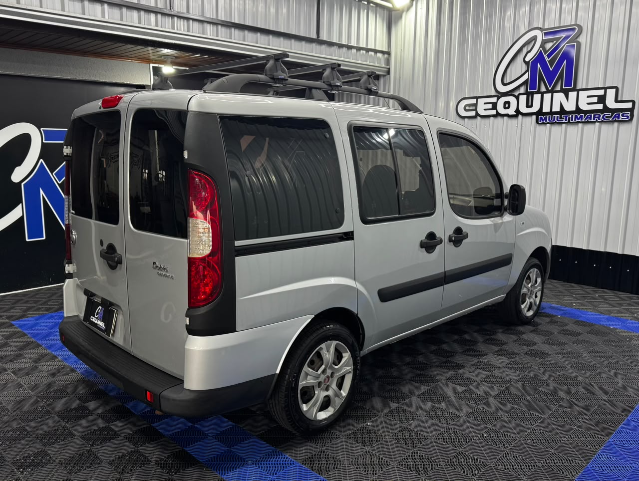 Fiat Doblo " 7 Lugares " - foto 5