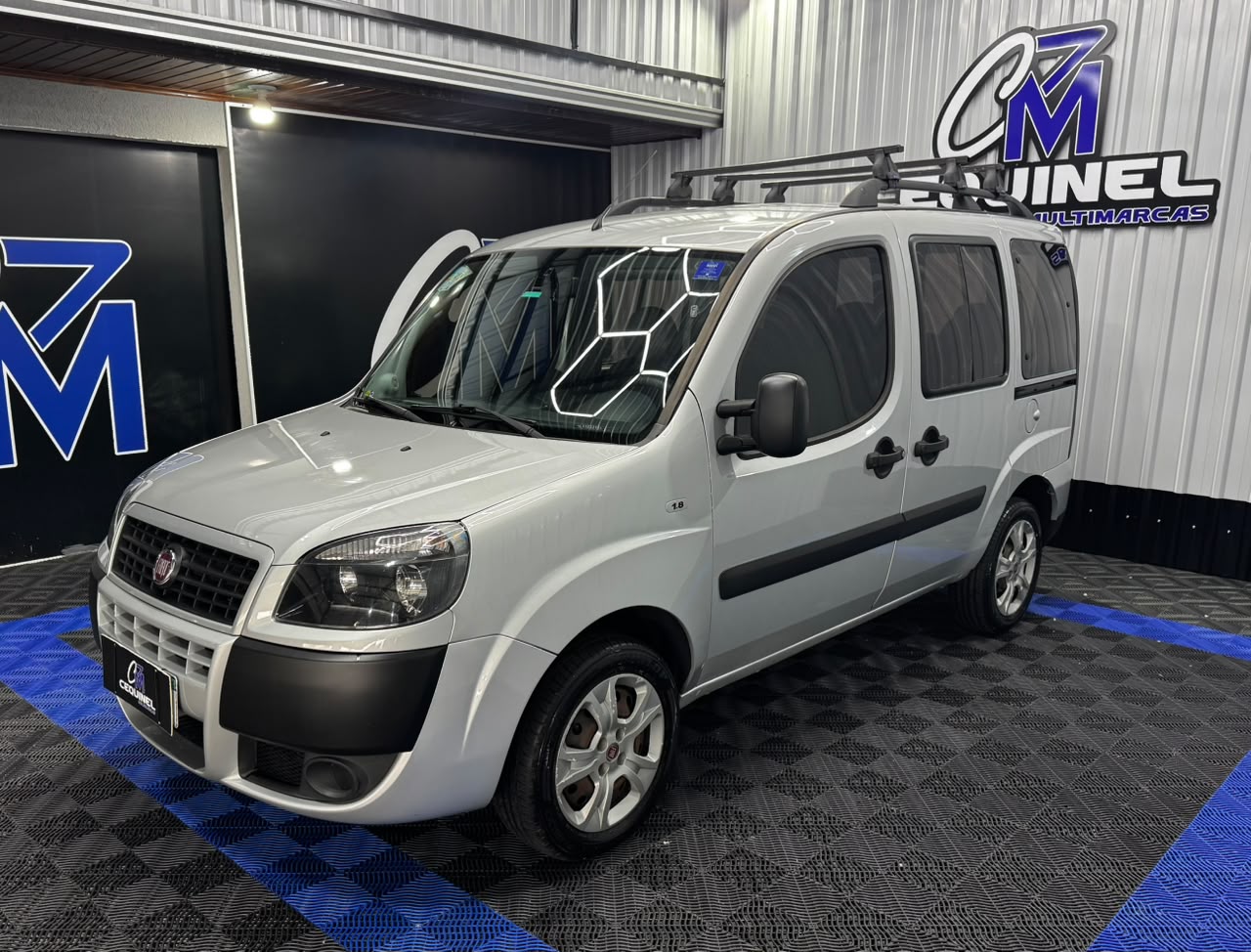 Fiat Doblo " 7 Lugares " - foto 4