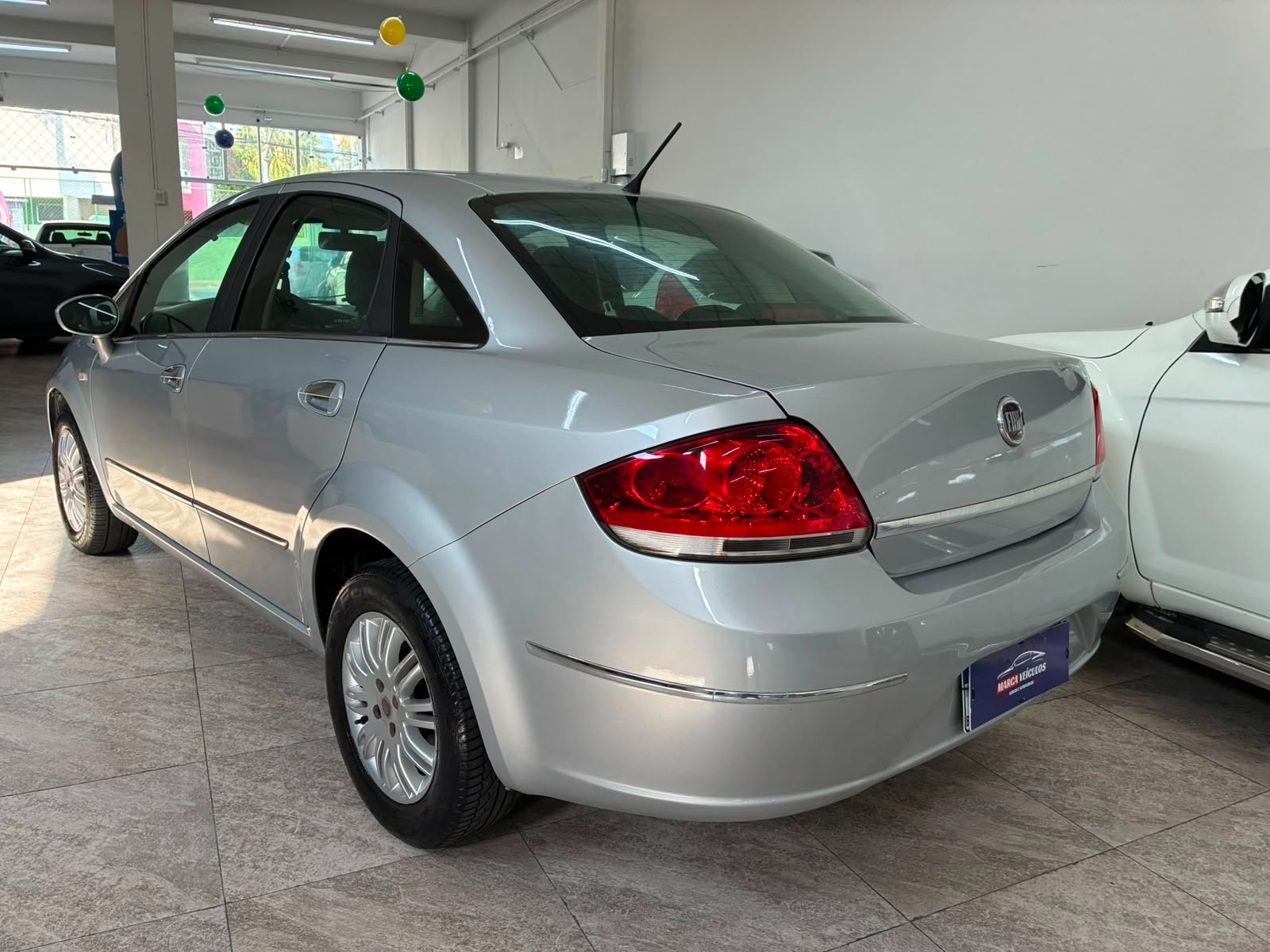 Fiat LINEA Essence 1.8 Flex 16V 4P - foto 2