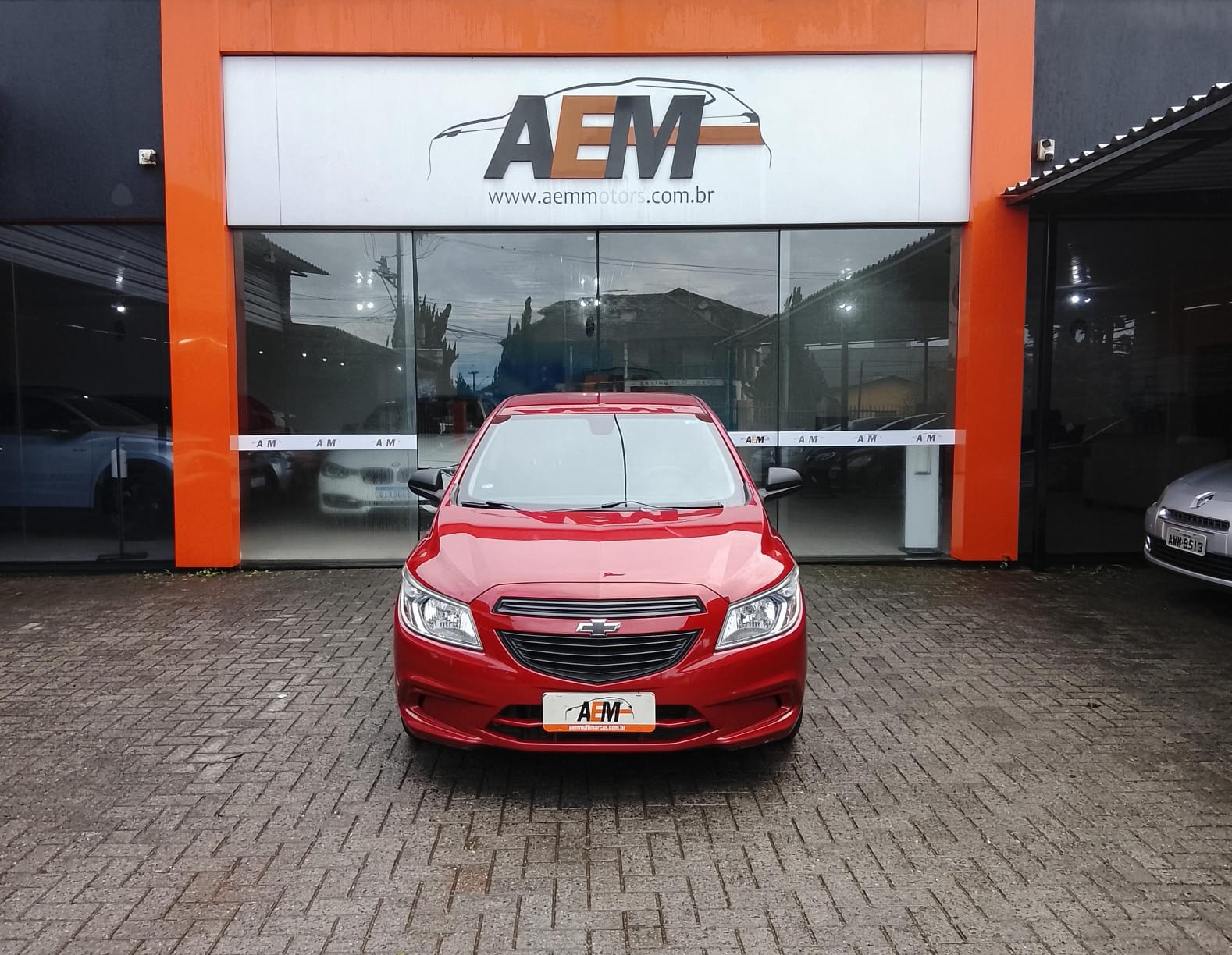Chevrolet Onix Hatch Joy 1.0 8V Flex 5P Mec. - foto 2