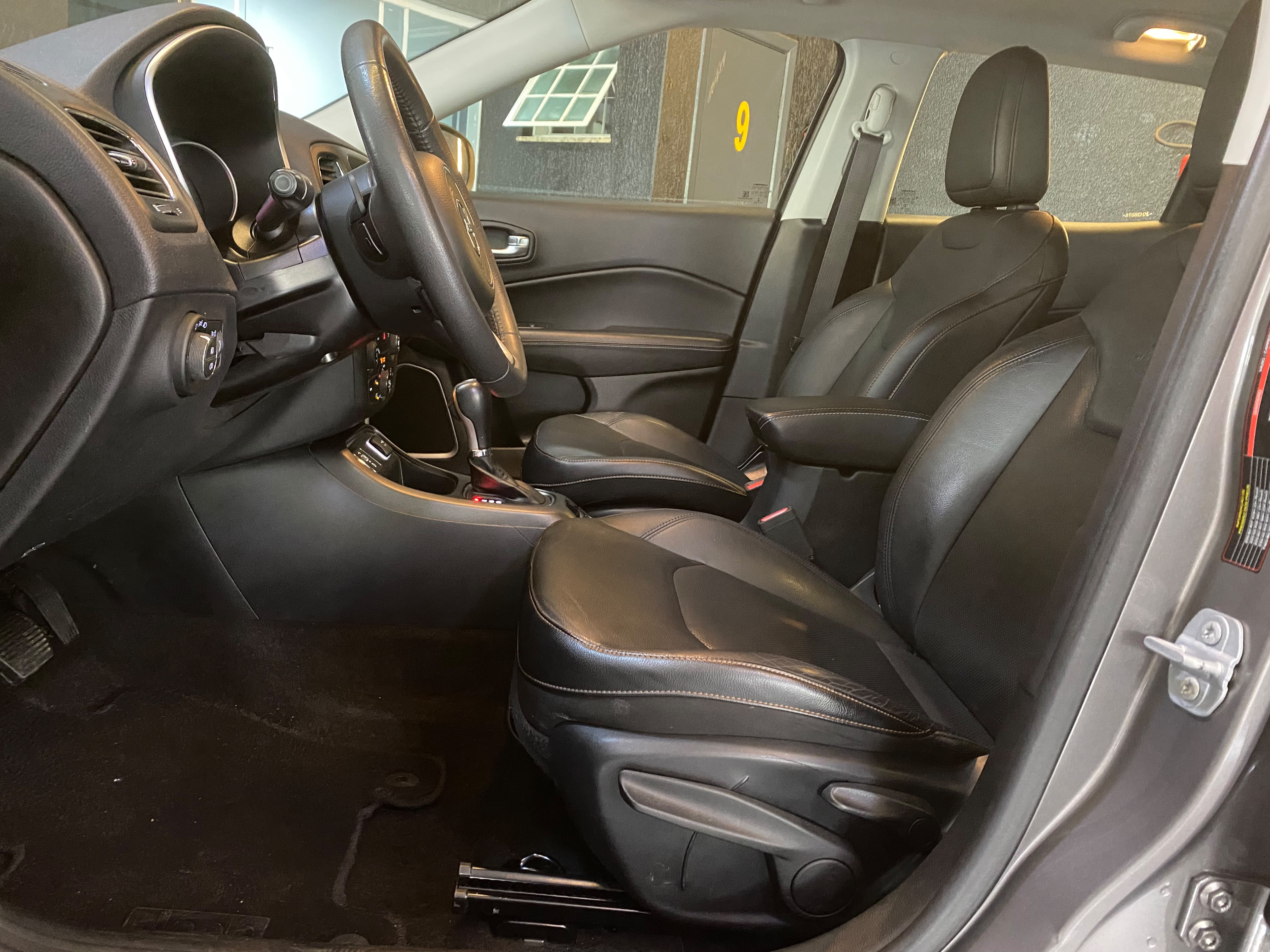 Jeep Compass Longitude 2.0 4X2 Flex 16V Aut. - foto 16