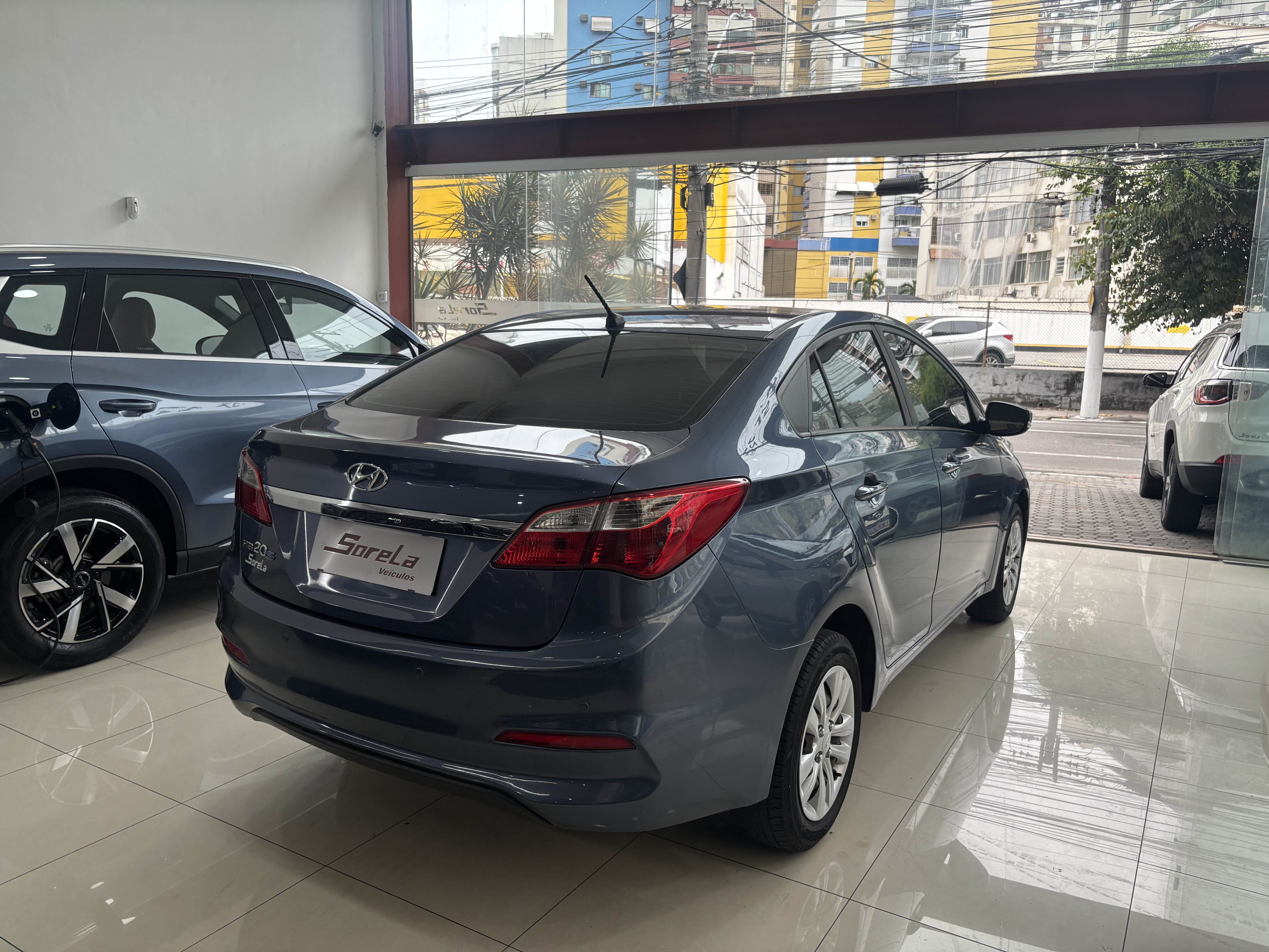 Hyundai HB20S C.plus C.style1.0 Flex 12V Mec. 4P - foto 5