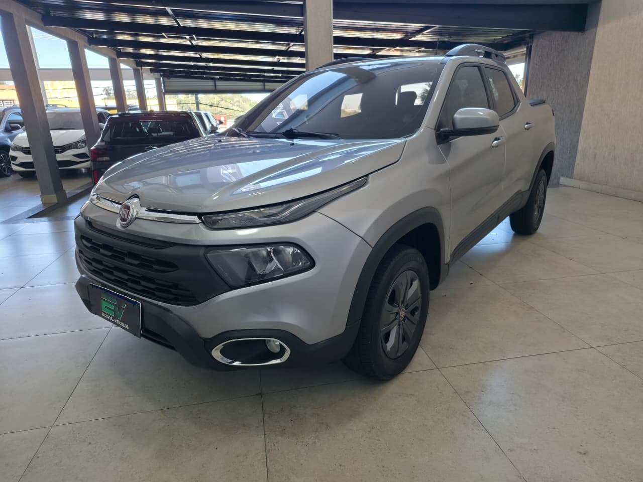 Fiat Toro Freedom 1.8 16V Flex Aut. - foto 2