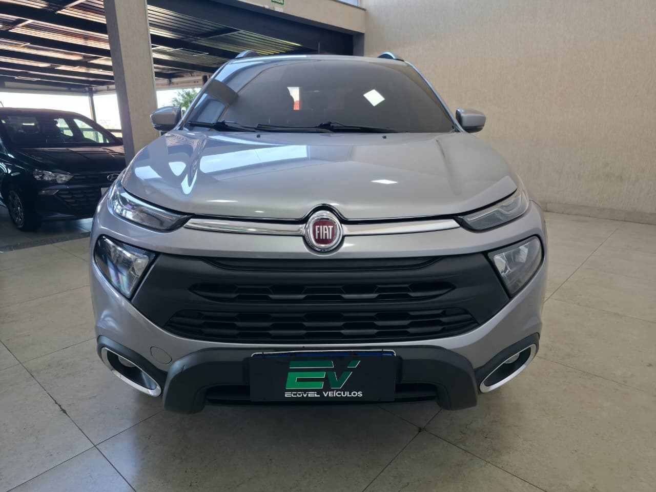 Fiat Toro Freedom 1.8 16V Flex Aut. - foto 3