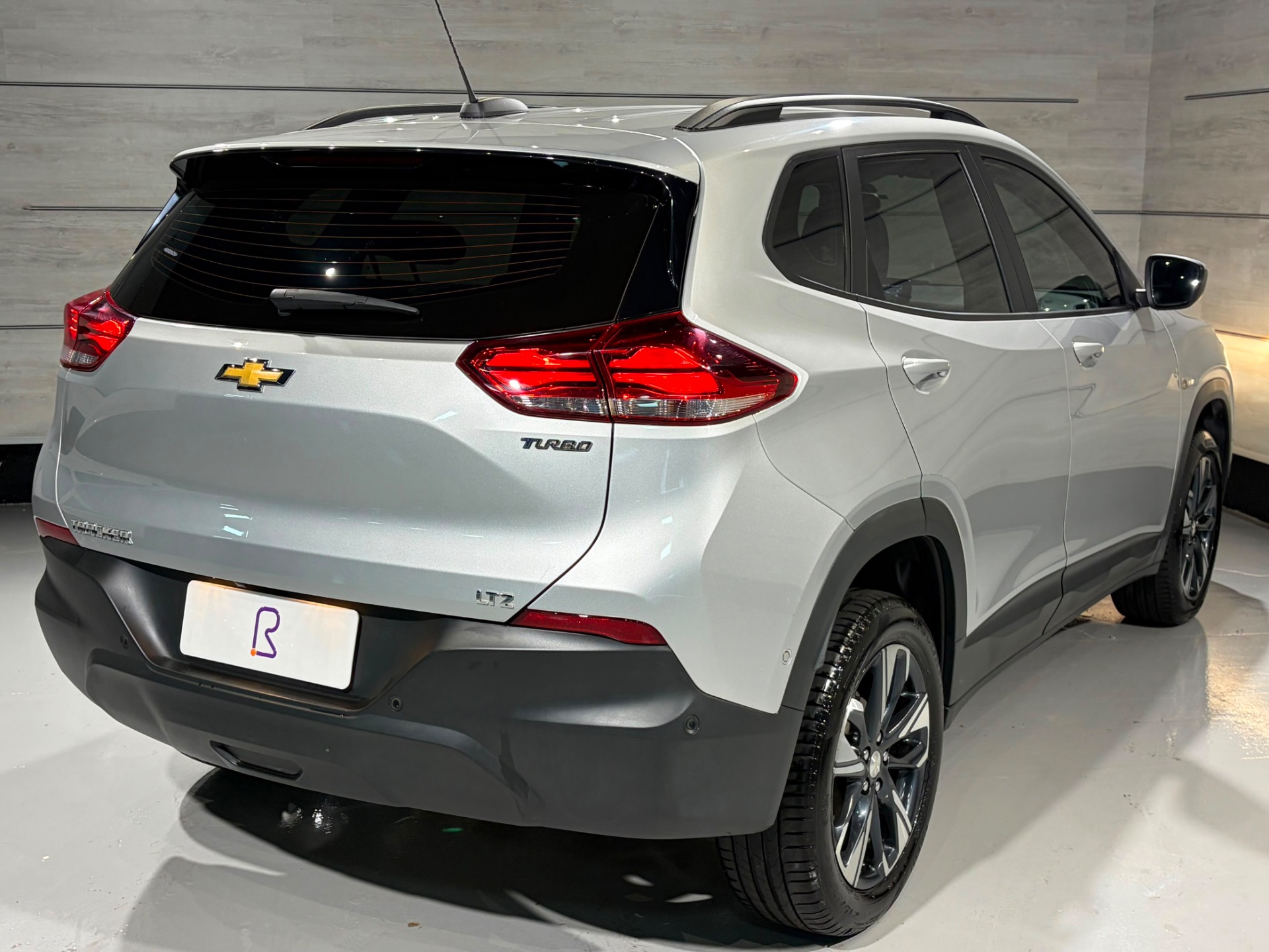 Chevrolet Tracker LTZ 1.0 Turbo 12V Flex Aut. - foto 3