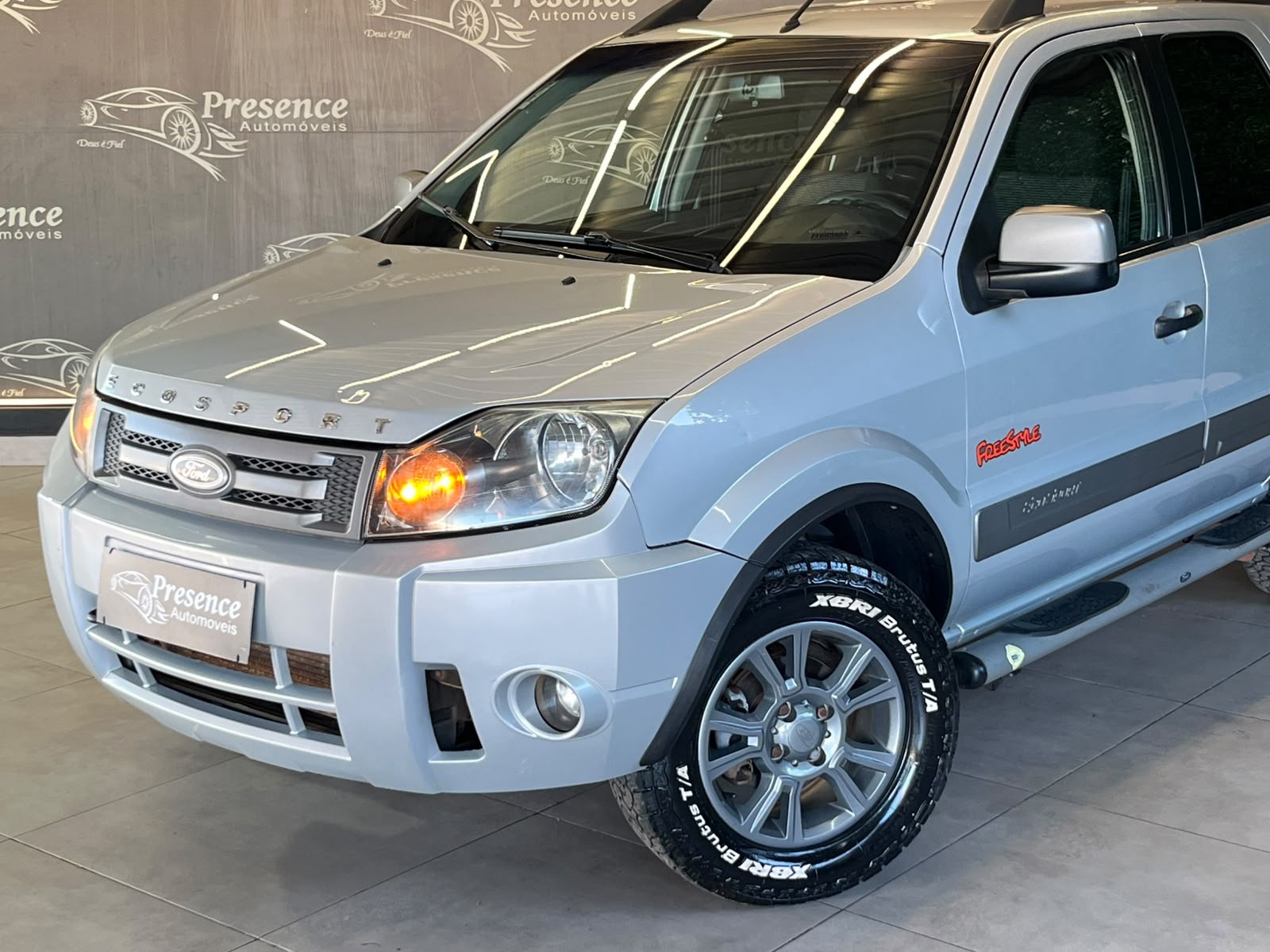 Ford EcoSport XLT Freestyle 1.6 Flex 8V 5P - foto 2