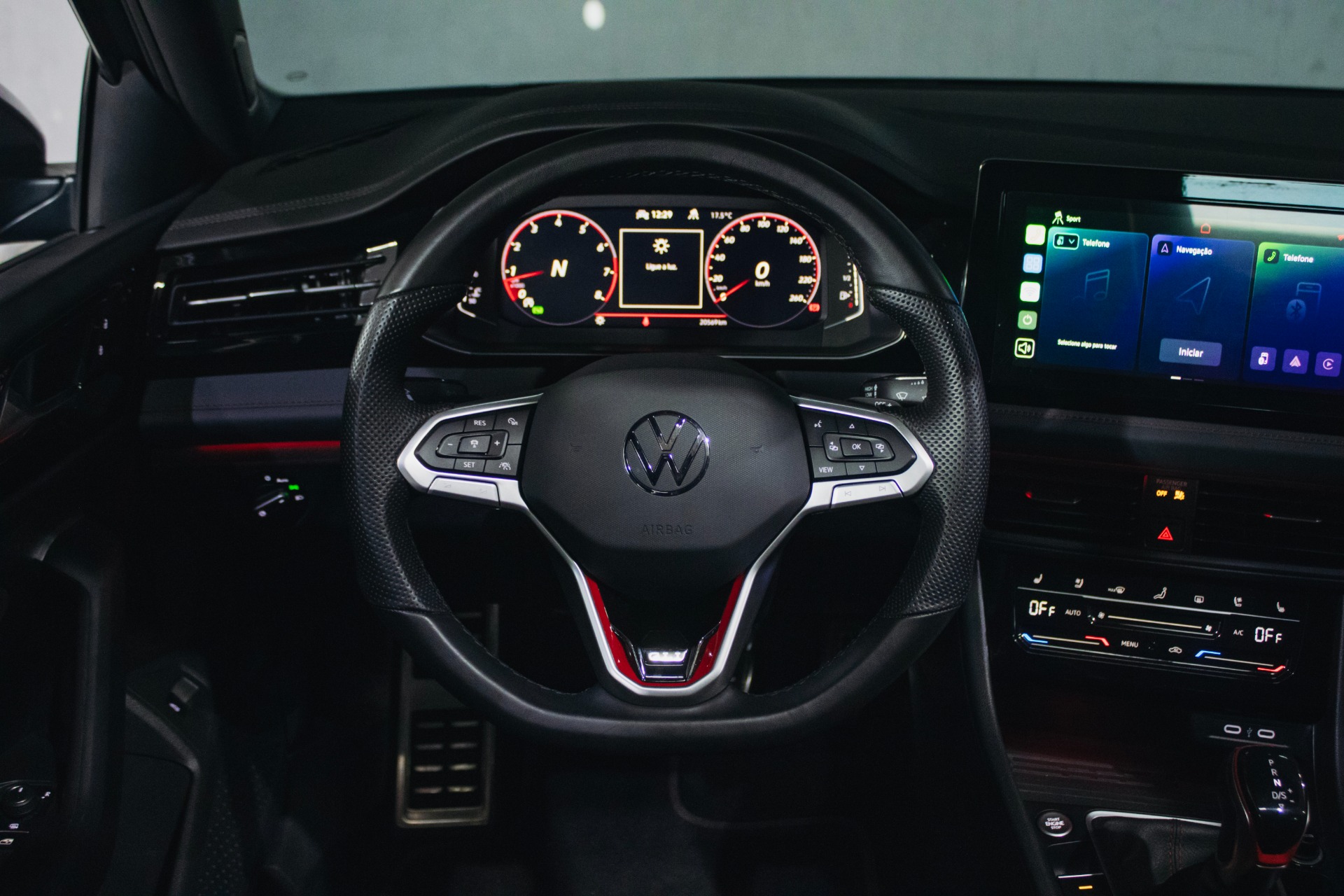 Volkswagen Jetta GLi 350 TSI 2.0 16V 4P Aut. - foto 8