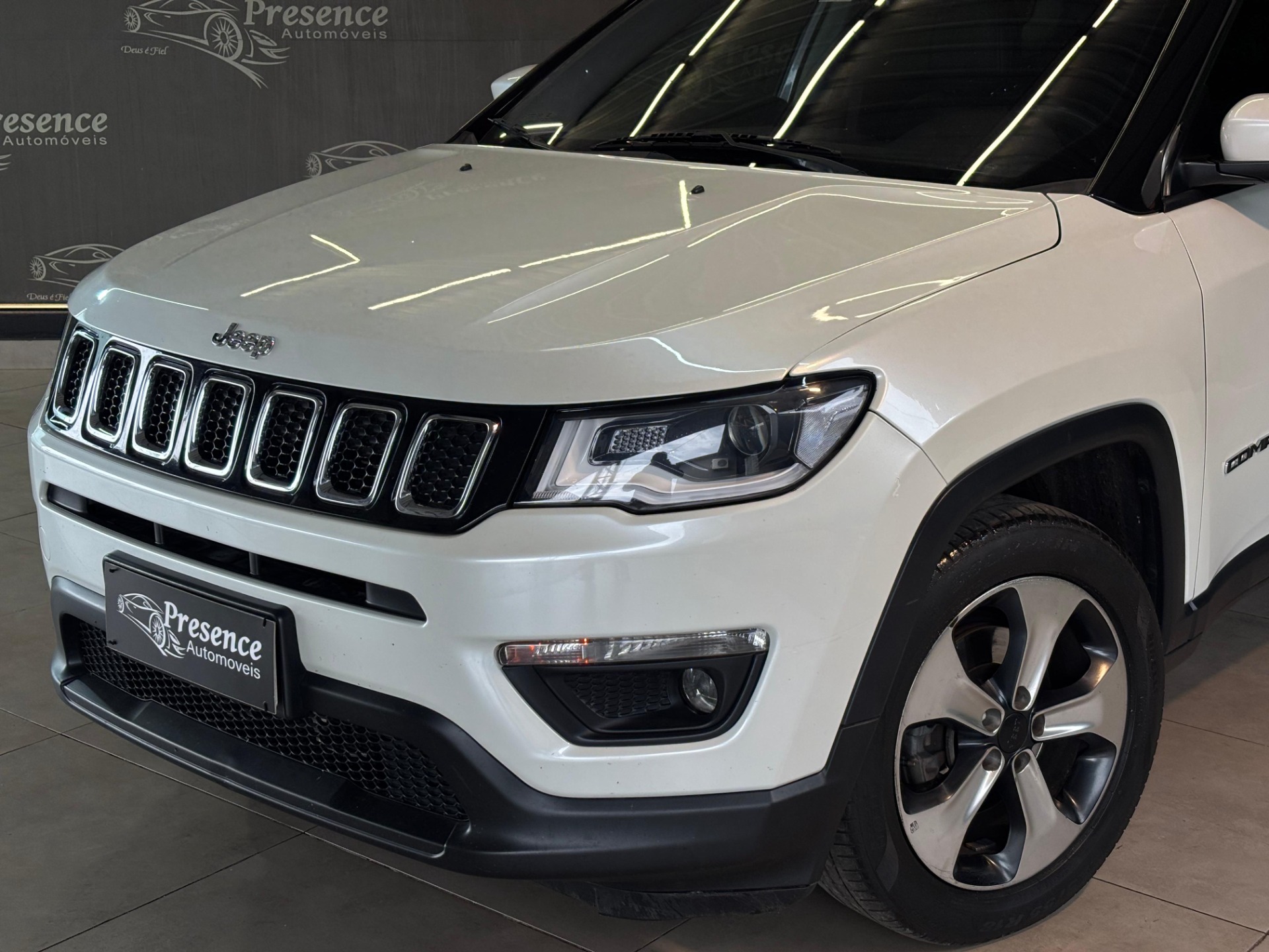 Jeep Compass Longitude 2.0 4X2 Flex 16V Aut. - foto 2