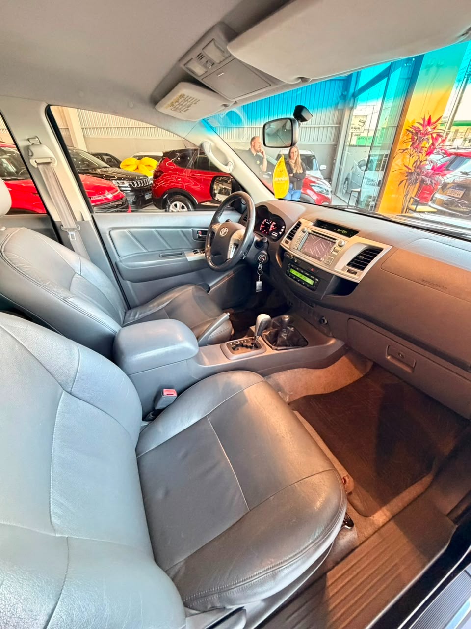 Toyota Hilux Cd Srv D4 D 4X4 3.0 TDI Diesel Automático - foto 6