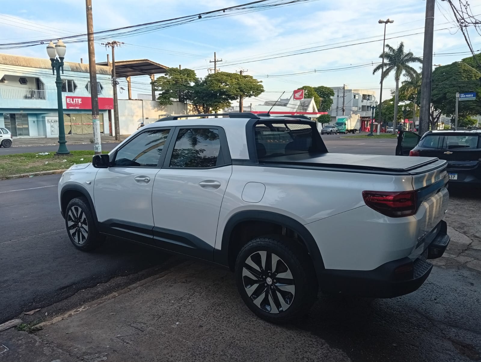 Chevrolet Montana LT 1.2 Turbo Flex 12V 4P Mec. - foto 5