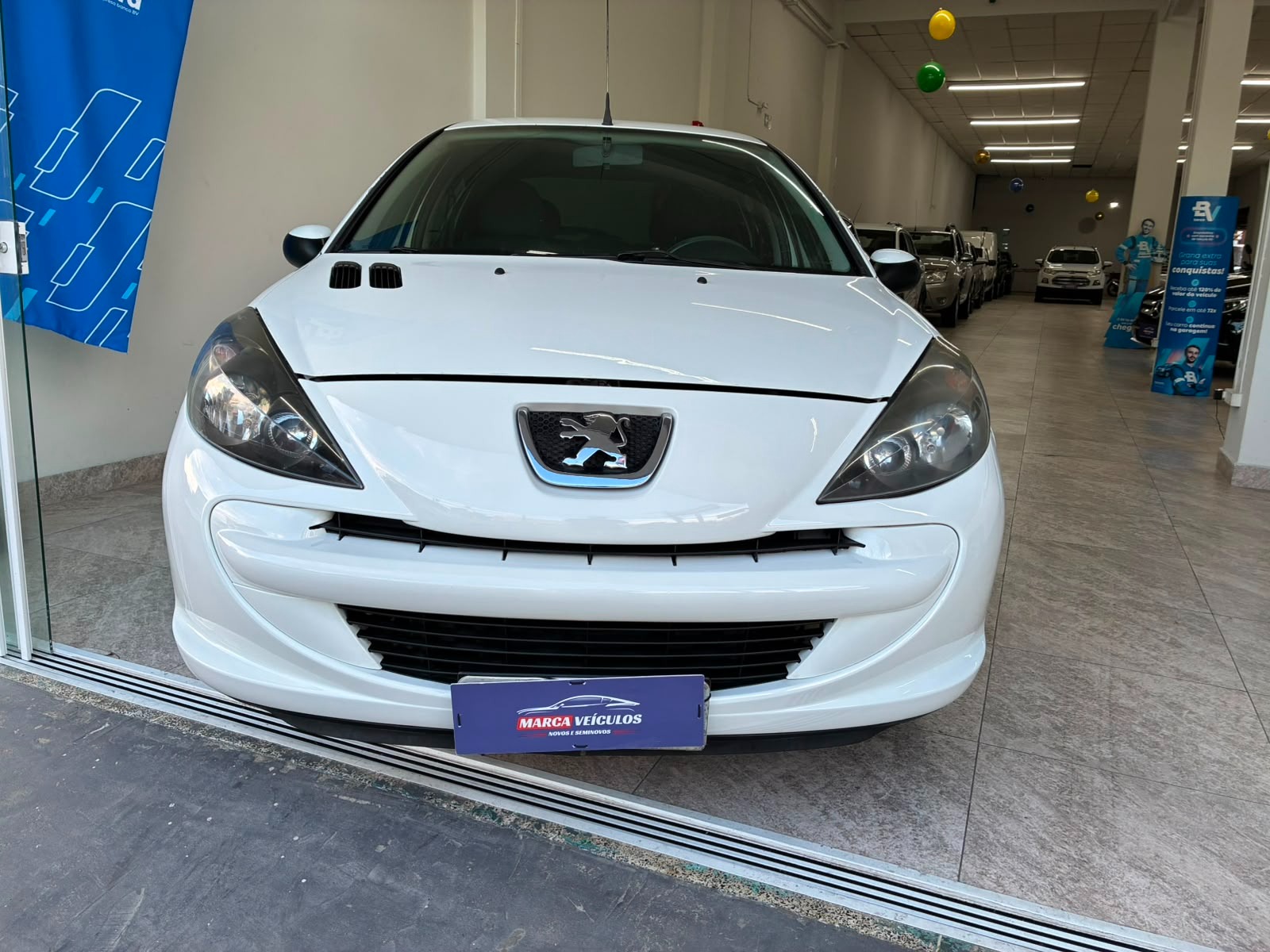 Peugeot 207 Active 1.4 Flex 8V 5P - foto 2