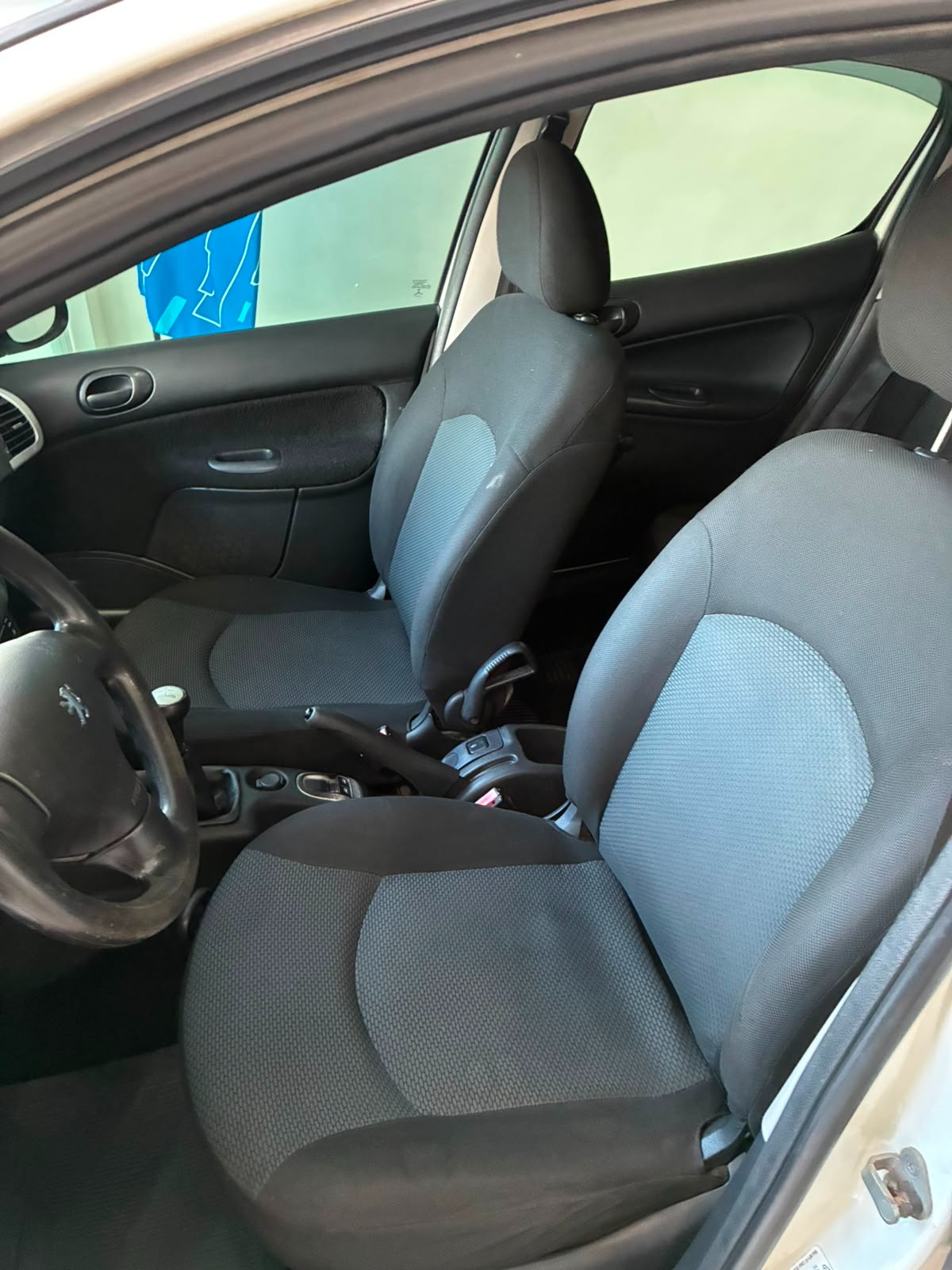 Peugeot 207 Active 1.4 Flex 8V 5P - foto 9