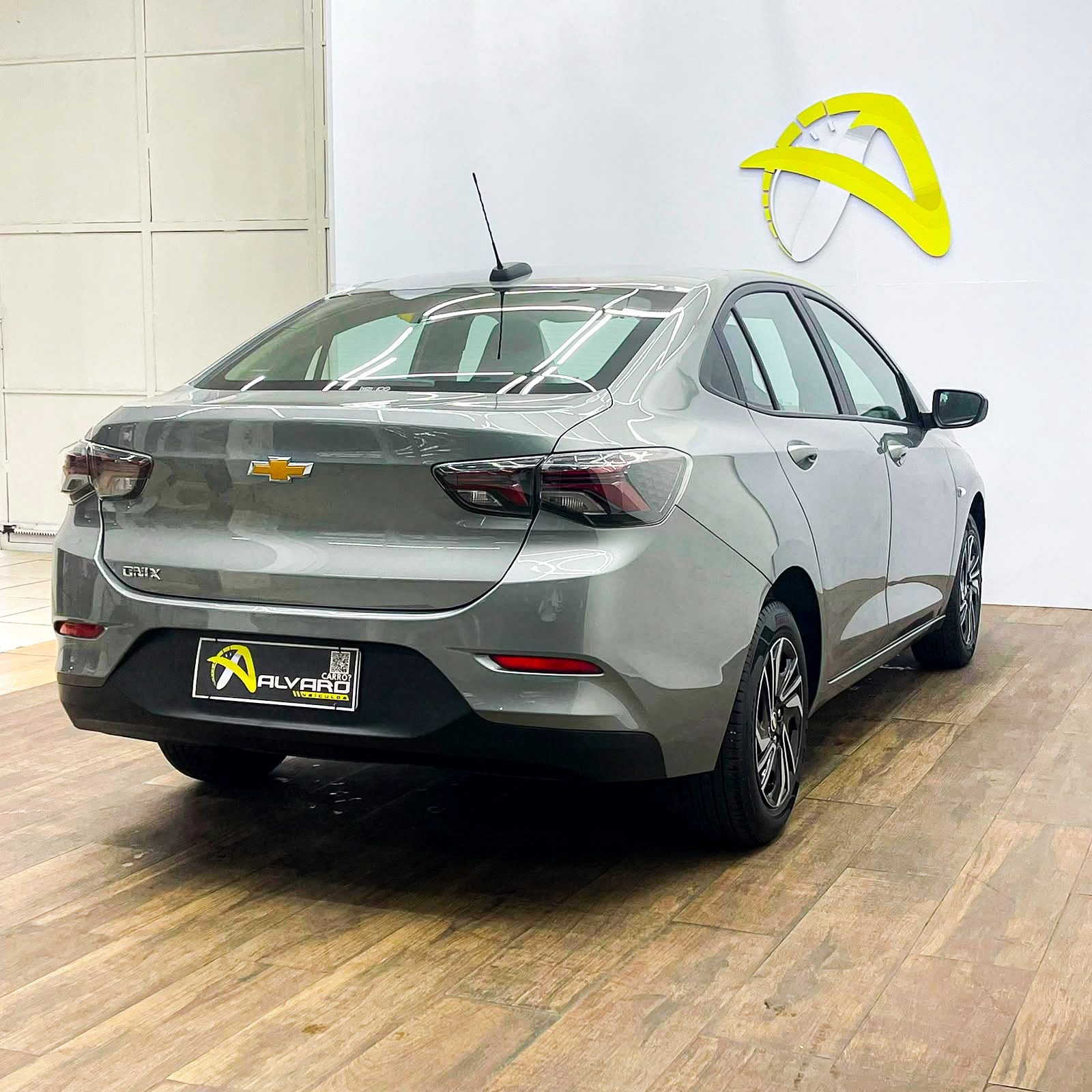 Chevrolet Onix Plus Plus 1.0 12V Mec. - foto 4