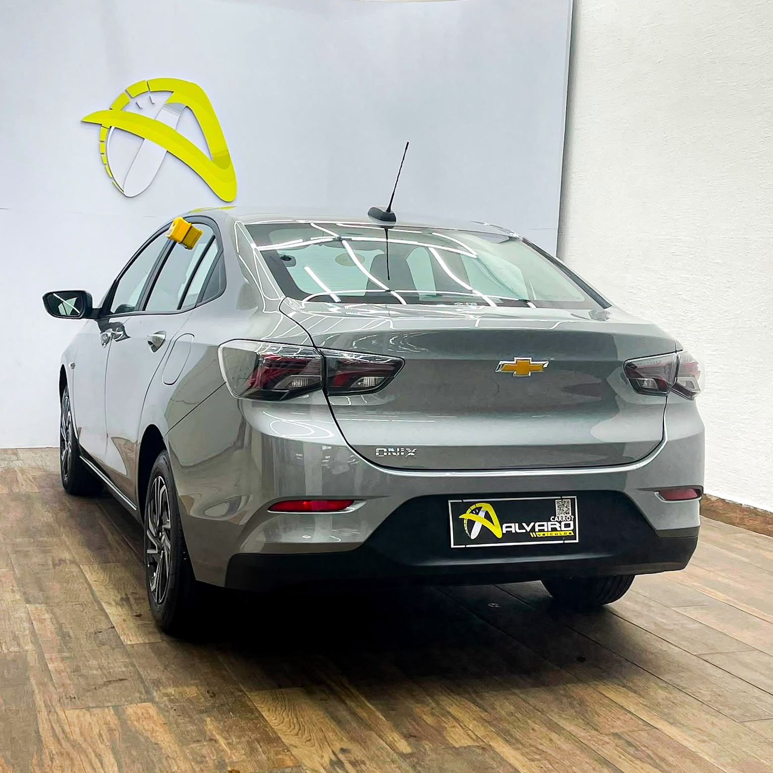 Chevrolet Onix Plus Plus 1.0 12V Mec. - foto 6
