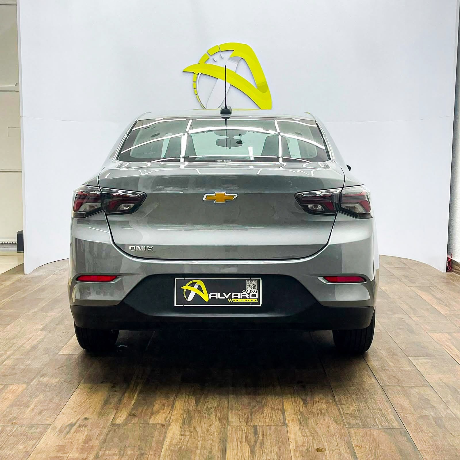 Chevrolet Onix Plus Plus 1.0 12V Mec. - foto 5