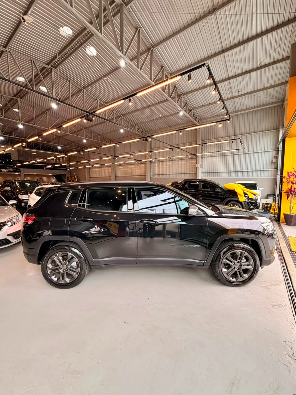 Jeep Compass Long. T270 1.3 Tb 4X2 Flex Aut. - foto 3