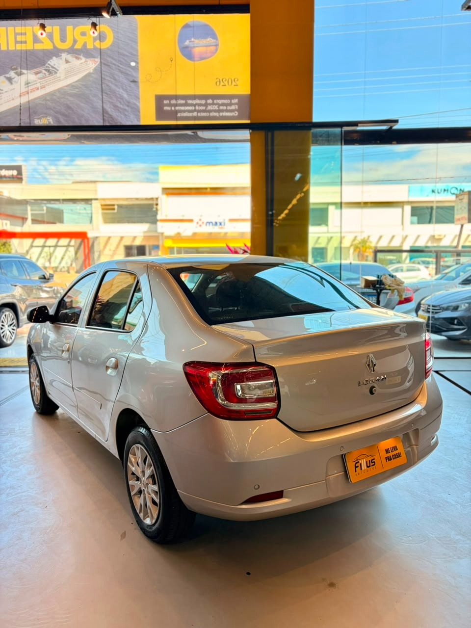 Renault Logan Zen Flex 1.0 12V 4P Mec. - foto 8