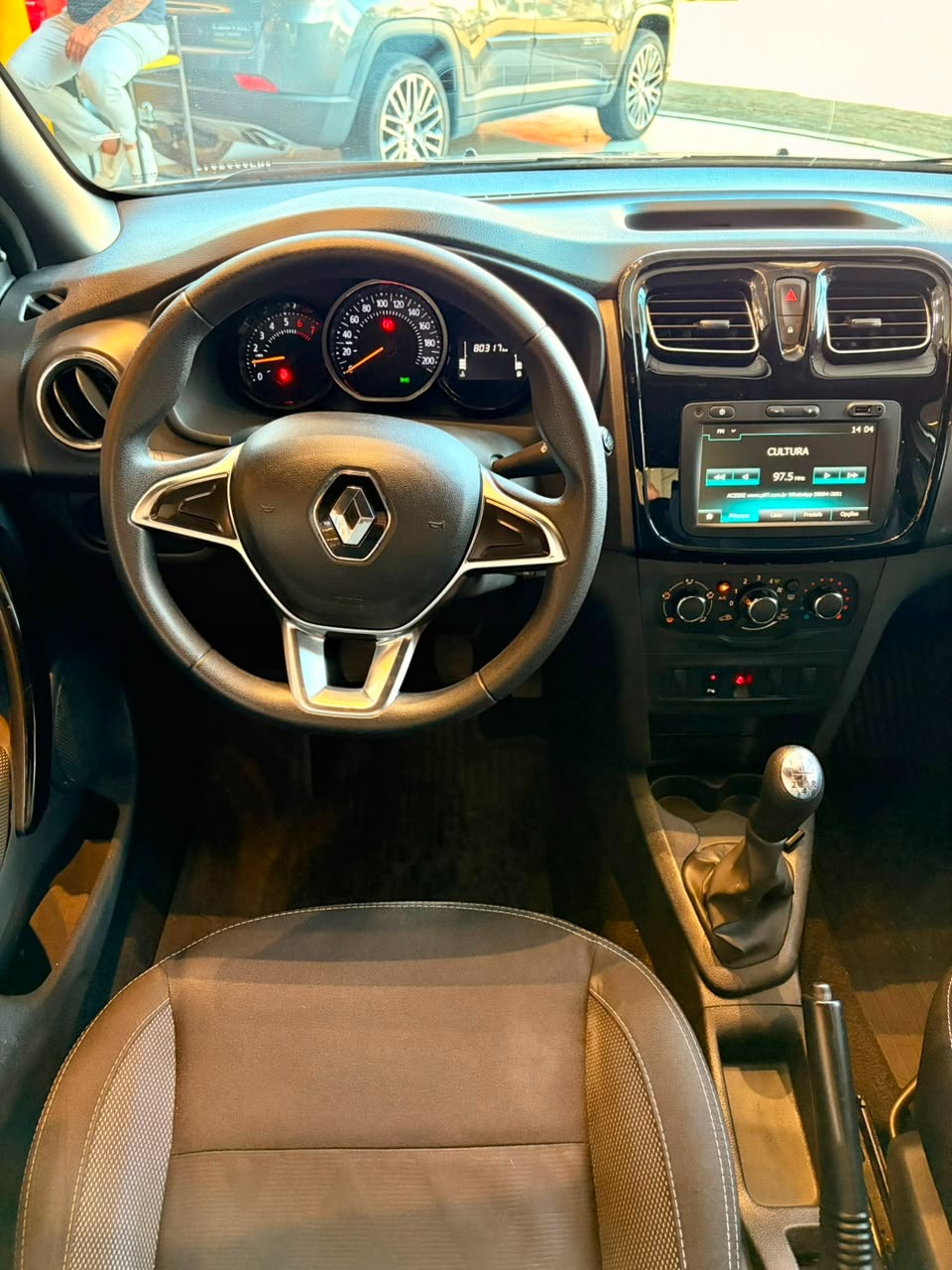 Renault Logan Zen Flex 1.0 12V 4P Mec. - foto 3