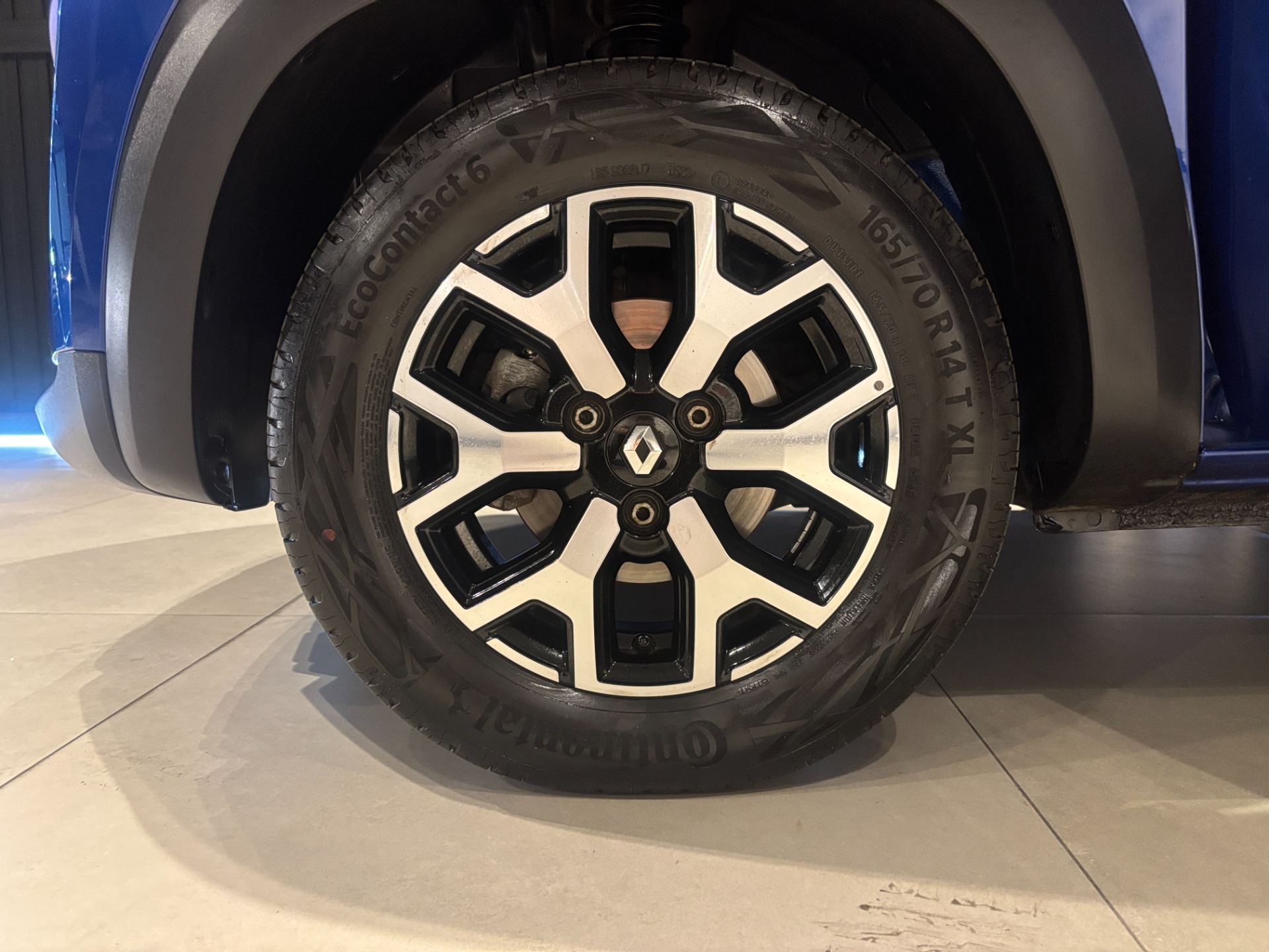Renault Kwid Outsider 1.0 Flex 12V 5P Mec. - foto 7