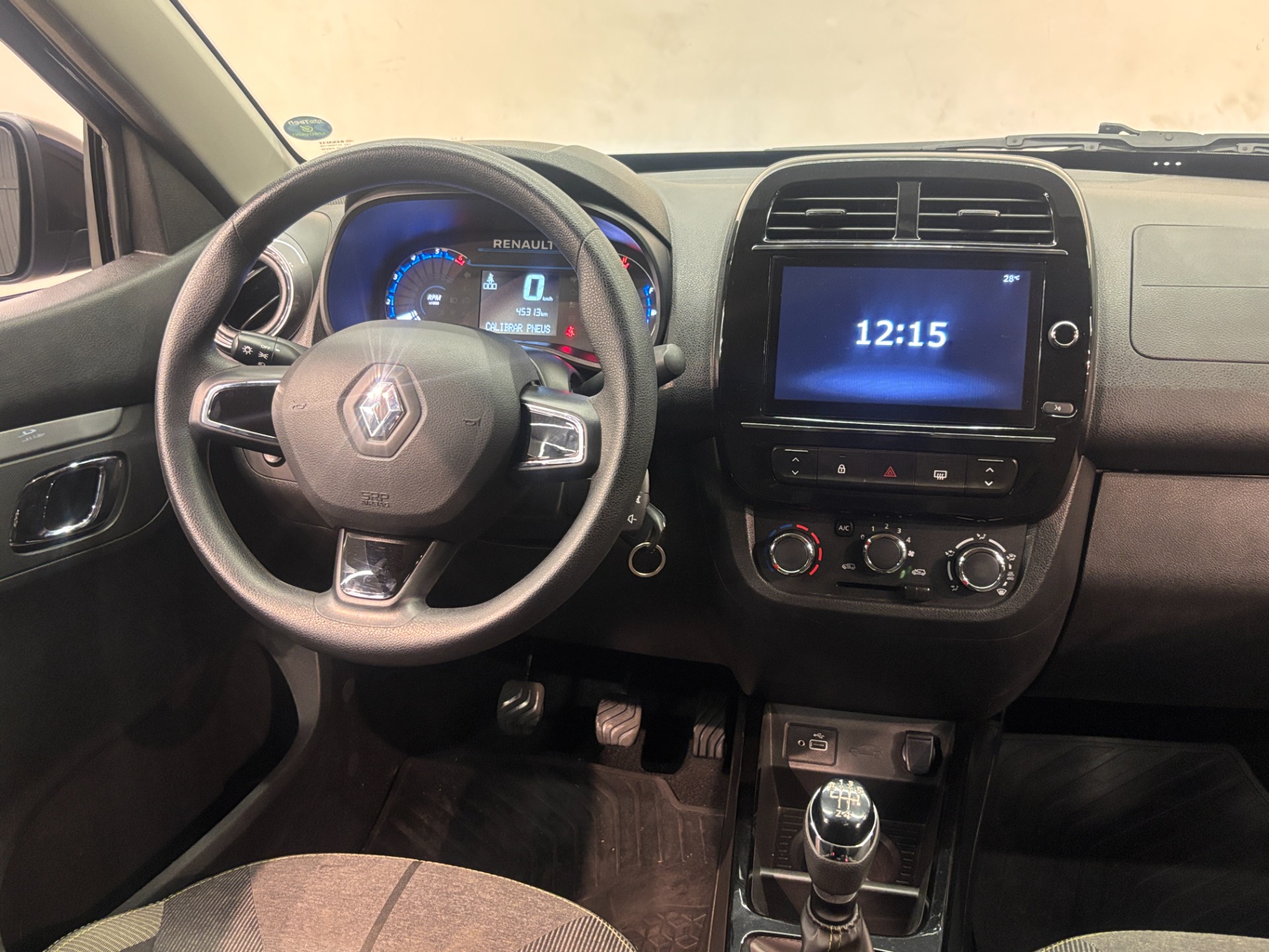 Renault Kwid Outsider 1.0 Flex 12V 5P Mec. - foto 13