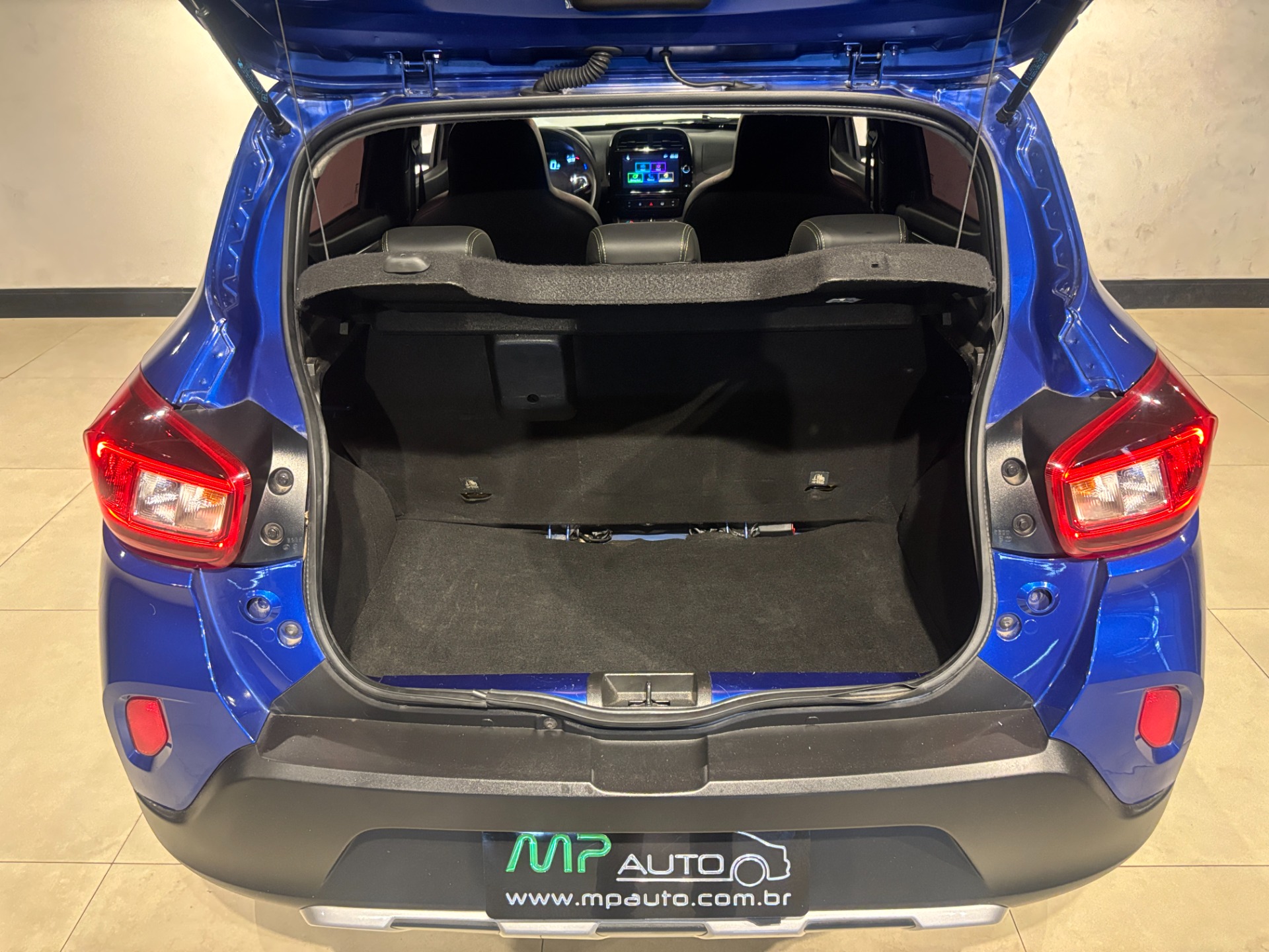 Renault Kwid Outsider 1.0 Flex 12V 5P Mec. - foto 8