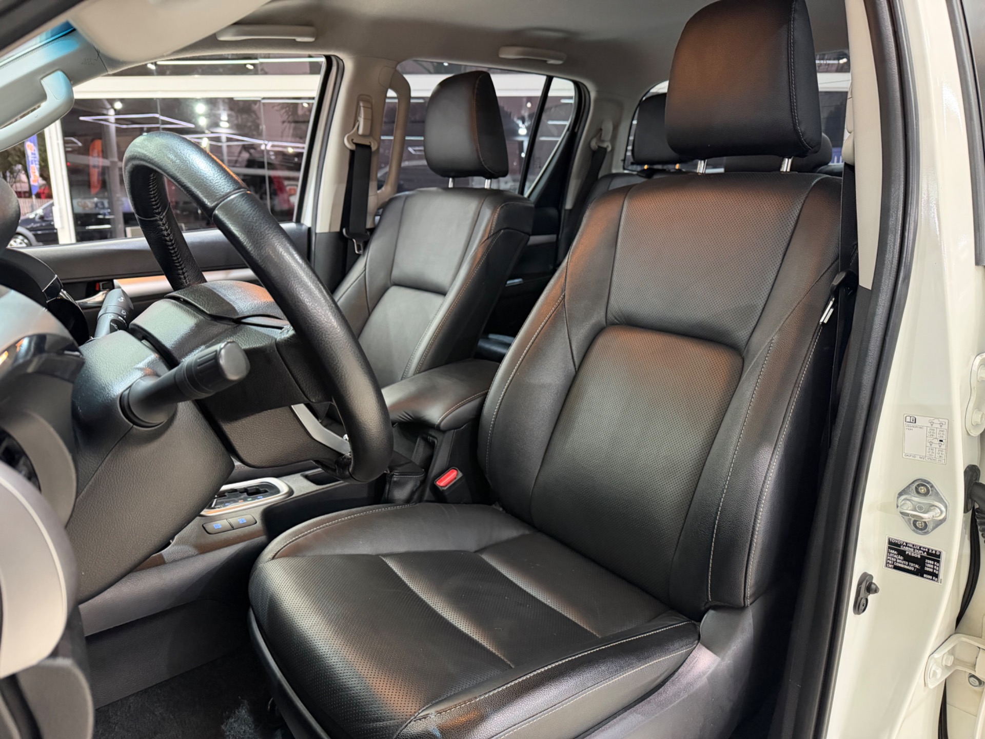 Toyota Hilux Cd Srx 4X4 2.8 TDI 16V Diesel Aut. - foto 20