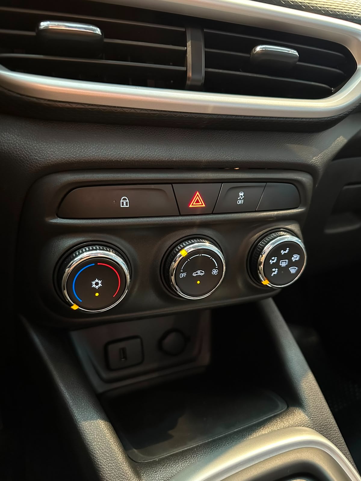 Chevrolet Tracker LT 1.0 Turbo 12V Flex Aut. - foto 8