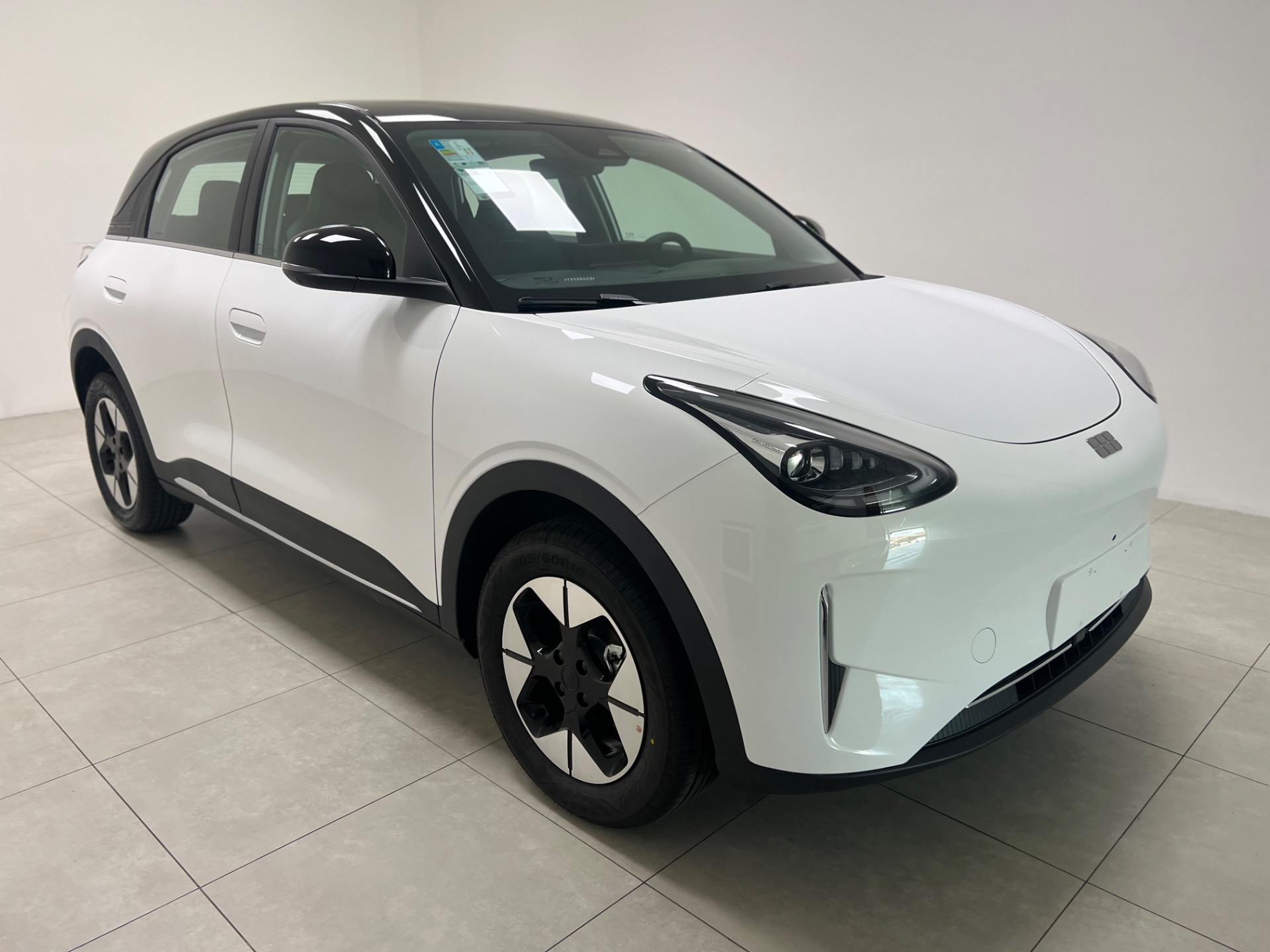 GEELY EX2 Max - foto 3