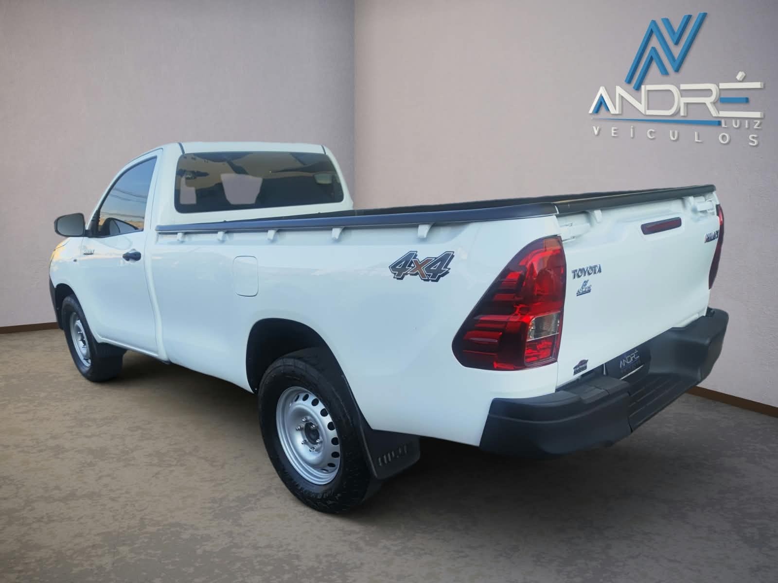 Toyota Hilux Cs 4X4 2.8 TDI Diesel Mec. - foto 4