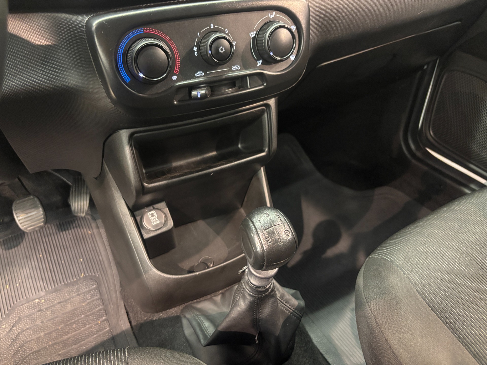 Fiat Fiorino Endurance Evo 1.4 Flex 8V 2P - foto 10