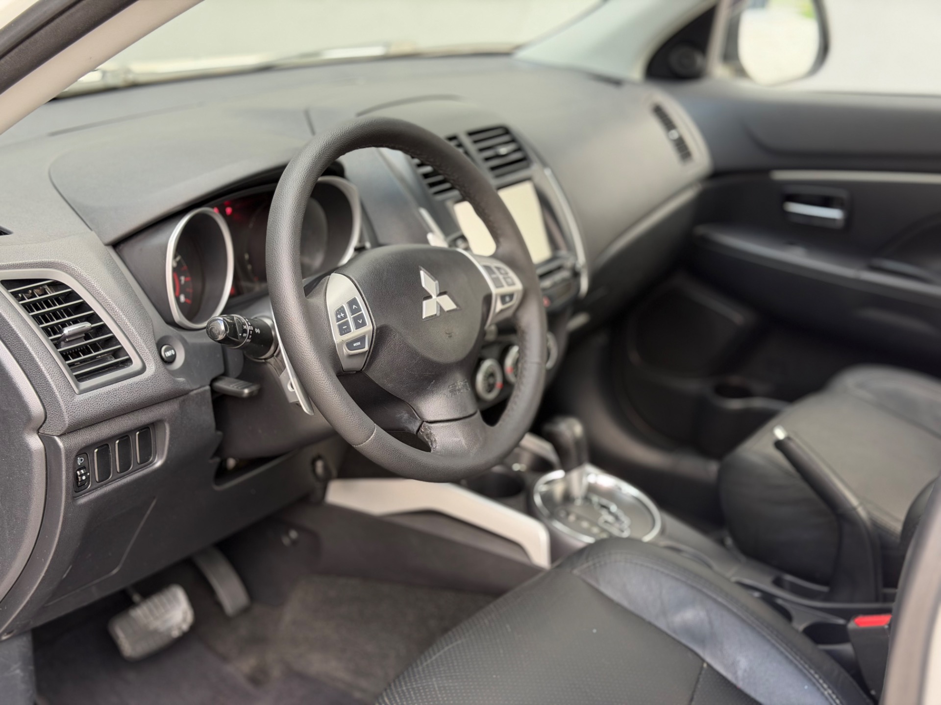 Mitsubishi ASX 2.0 16V 160cv Aut. - foto 8