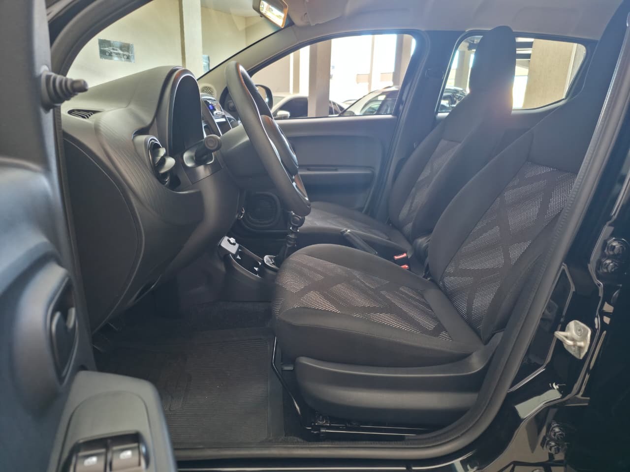 Fiat Mobi Like 1.0 Fire Flex 5p. - foto 11