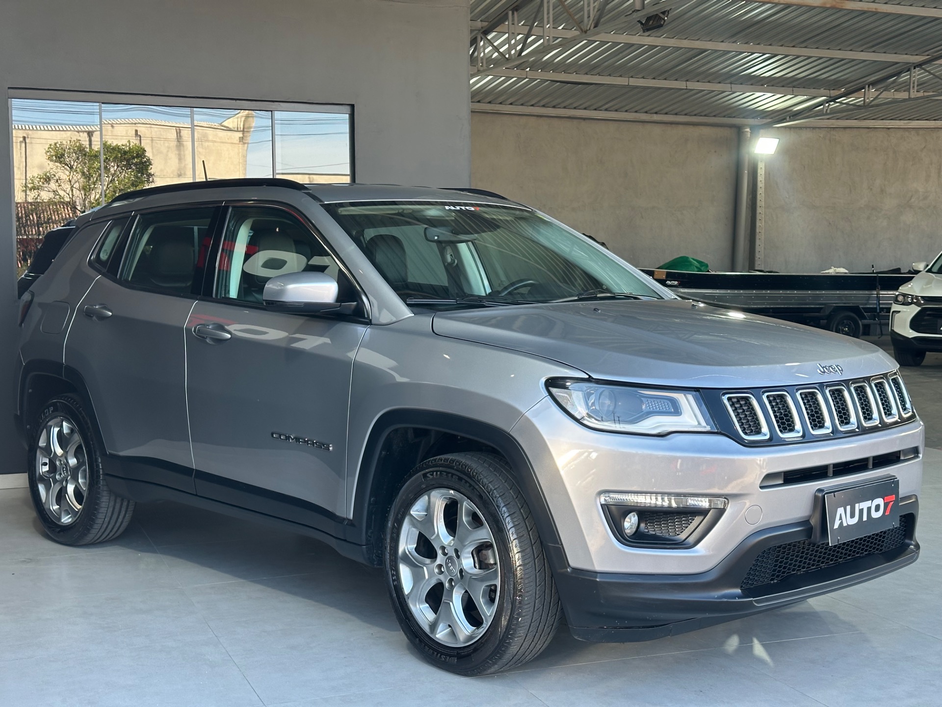 Jeep Compass Longitude 2.0 4X2 Flex 16V Aut. - foto 6