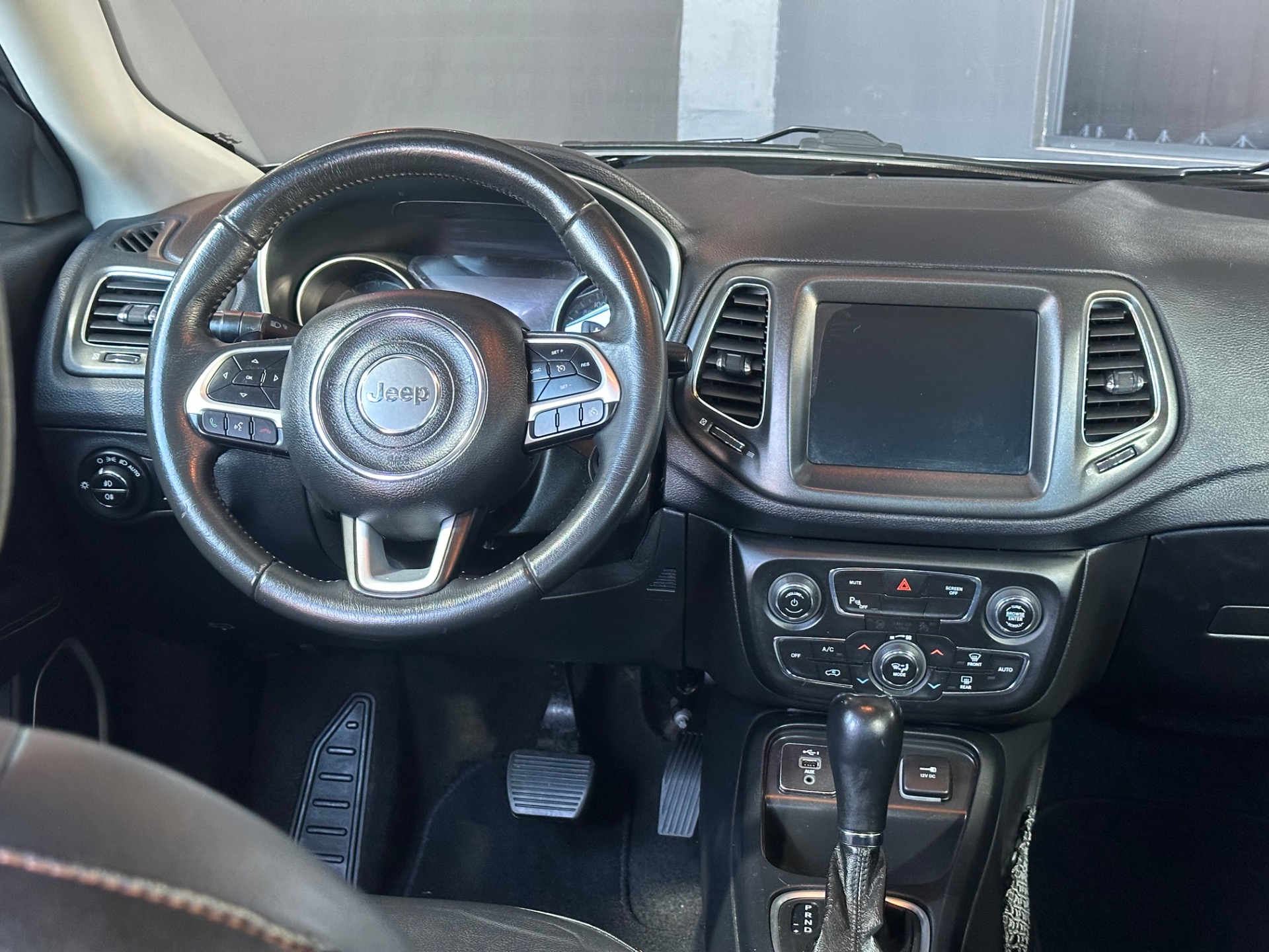 Jeep Compass Longitude 2.0 4X2 Flex 16V Aut. - foto 16