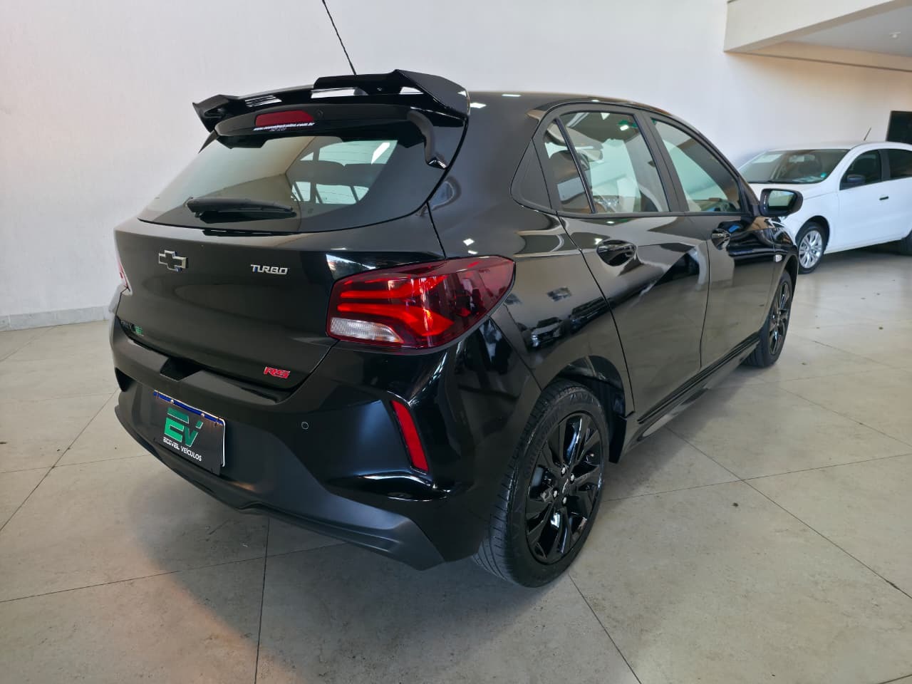 Chevrolet Onix Hatch RS 1.0 Tb 12V Flex 5P Aut. - foto 5
